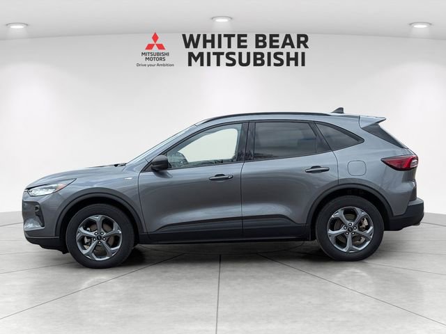 Used 2025 Ford Escape ST-Line AWD/4WD image 5