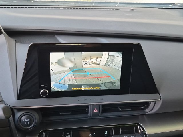 Used 2024 Toyota Prius LE FWD image 23
