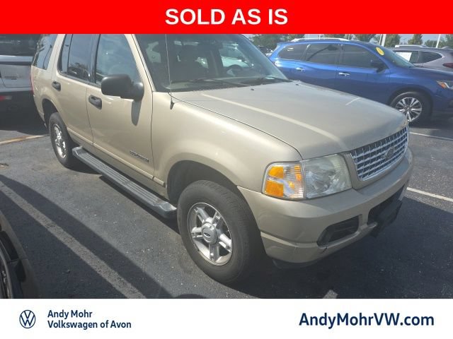 Used 2005 Ford Explorer XLT AWD/4WD image 2