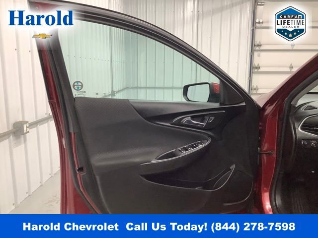 Used 2019 Chevrolet Malibu LT image 14
