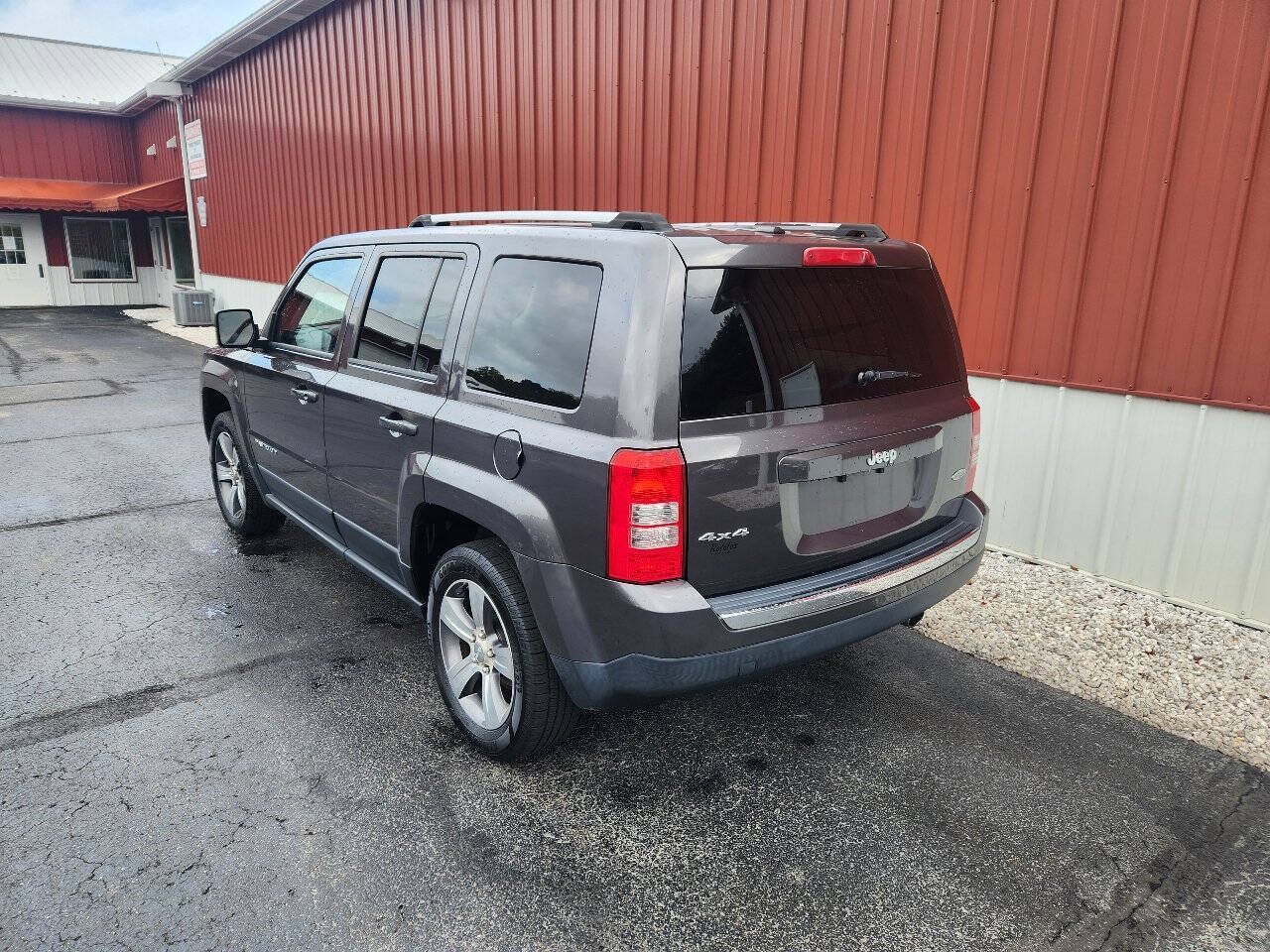 Used 2016 Jeep Patriot High Altitude AWD/4WD image 5