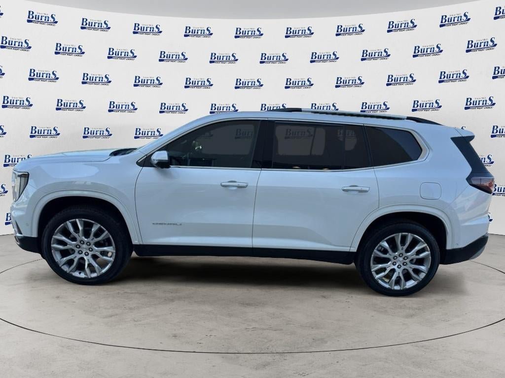 Used 2025 GMC Acadia Denali w/ Super Cruise Package FWD image 4