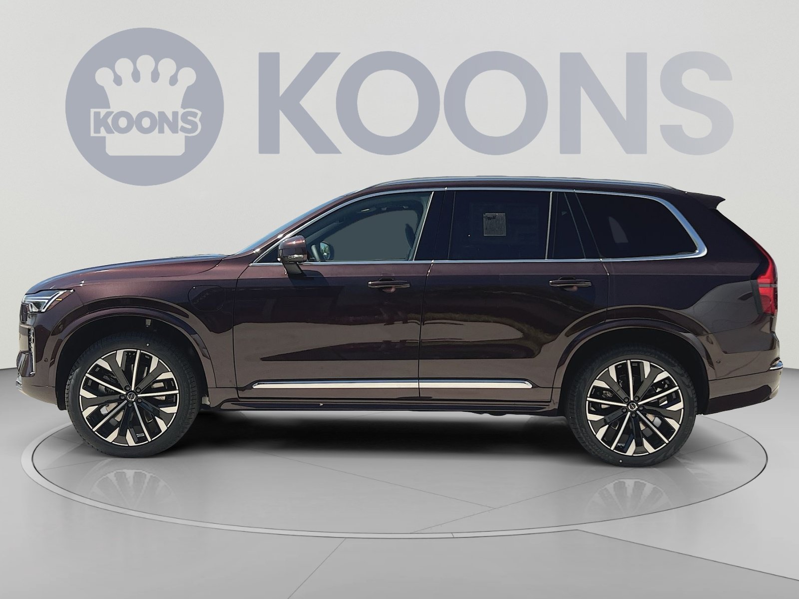 New 2026 Volvo XC90 T8 Plus w/ Protection Package Premier AWD/4WD image 2