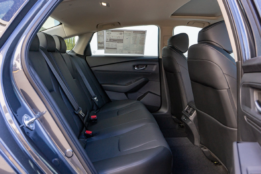 New 2026 Honda Accord EX-L image 12