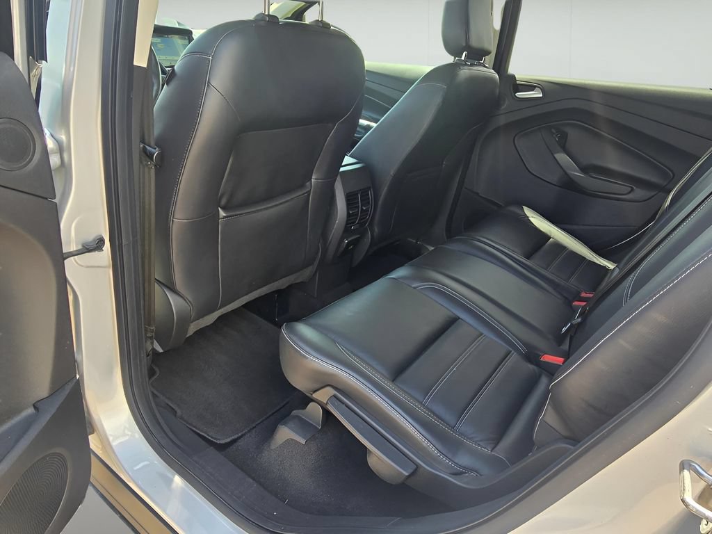Used 2019 Ford Escape Titanium AWD/4WD image 22