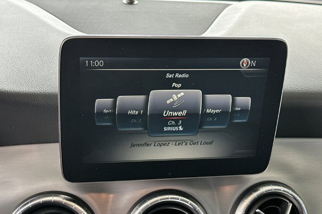 Used 2017 Mercedes-Benz CLA 250 4MATIC image 21