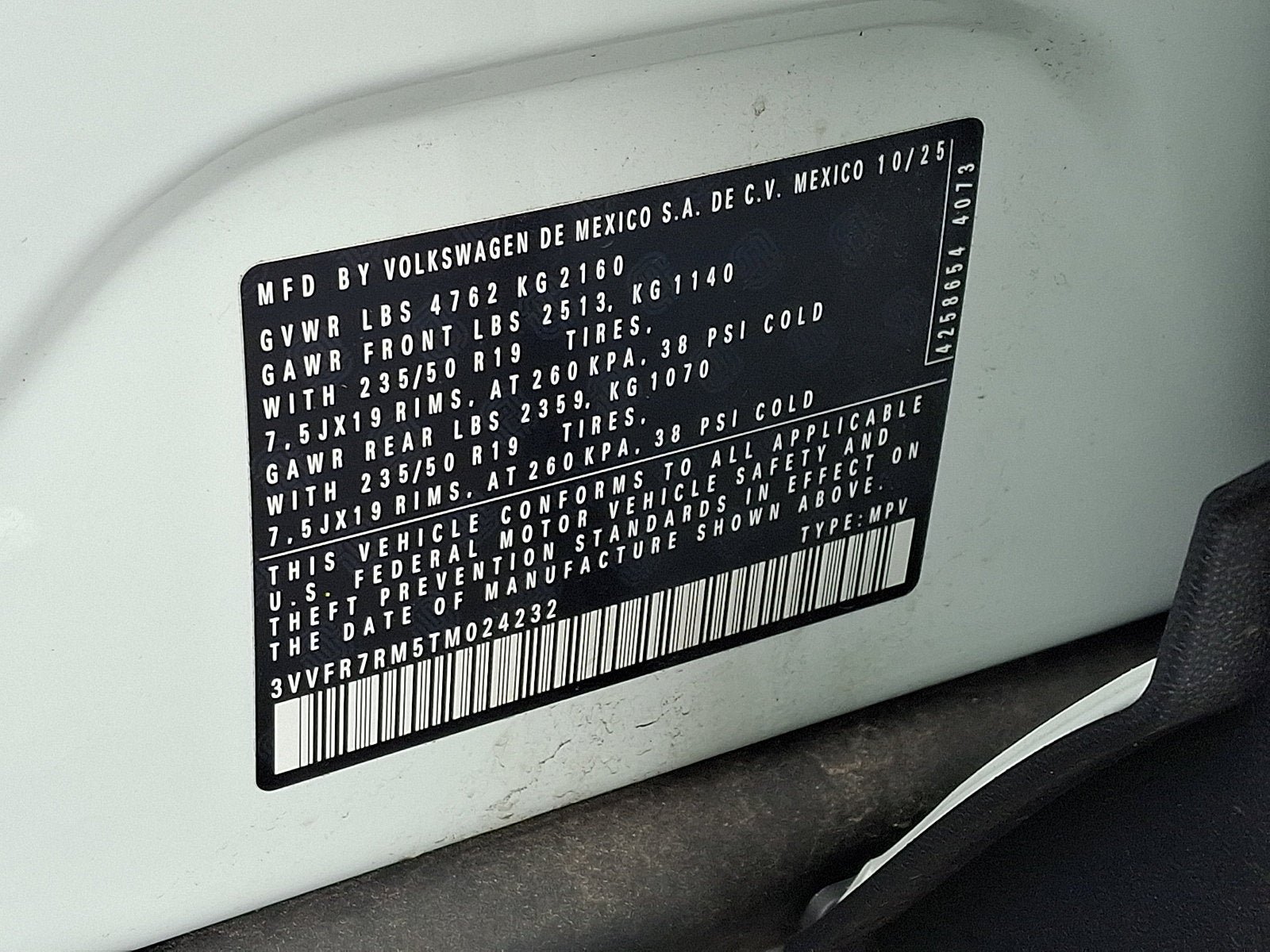 Used 2026 Volkswagen Tiguan SE FWD image 27