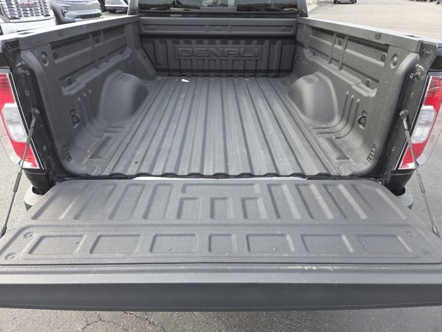Used 2022 GMC Canyon Denali w/ Denali Black Edition Package image 26