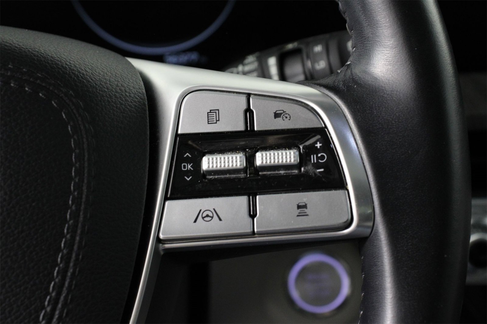 Used 2023 Kia Telluride SX image 11