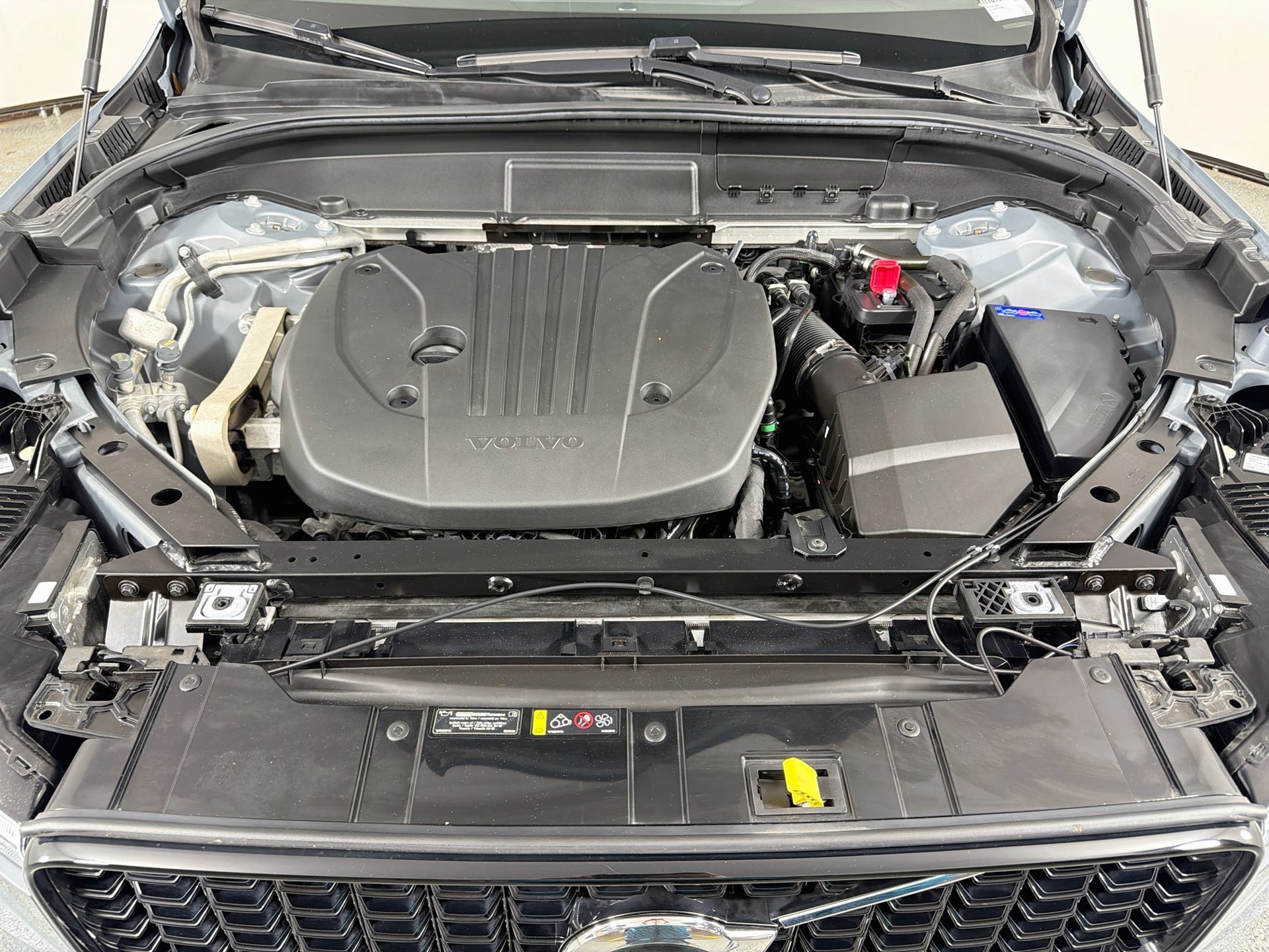 Certified 2024 Volvo XC60 B5 Core w/ Protection Package Premier AWD/4WD image 31