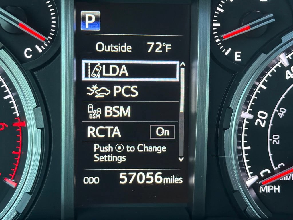 Used 2022 Toyota 4Runner Limited AWD/4WD image 12