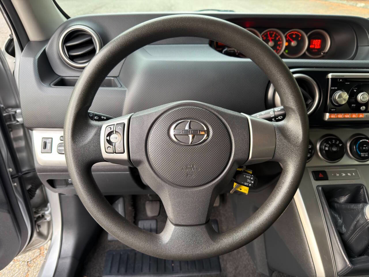 Used 2011 Scion xB image 17