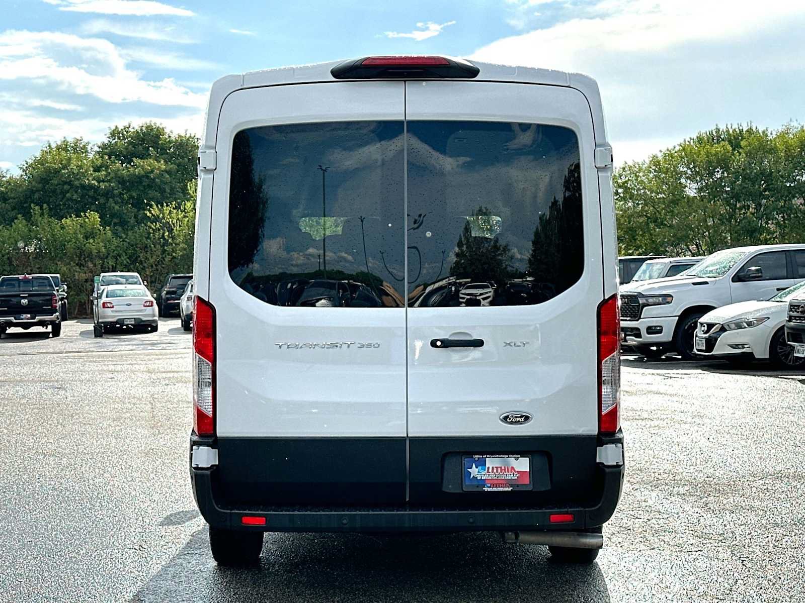 Used 2025 Ford Transit 350 XLT RWD image 14