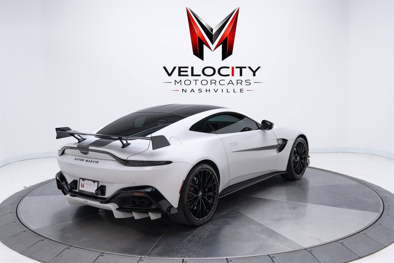 Used 2023 Aston Martin V8 Vantage Coupe image 14