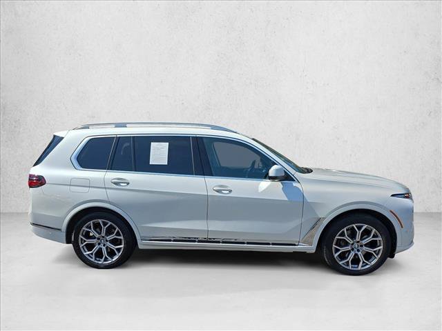 Used 2024 BMW X7 xDrive40i AWD/4WD image 4