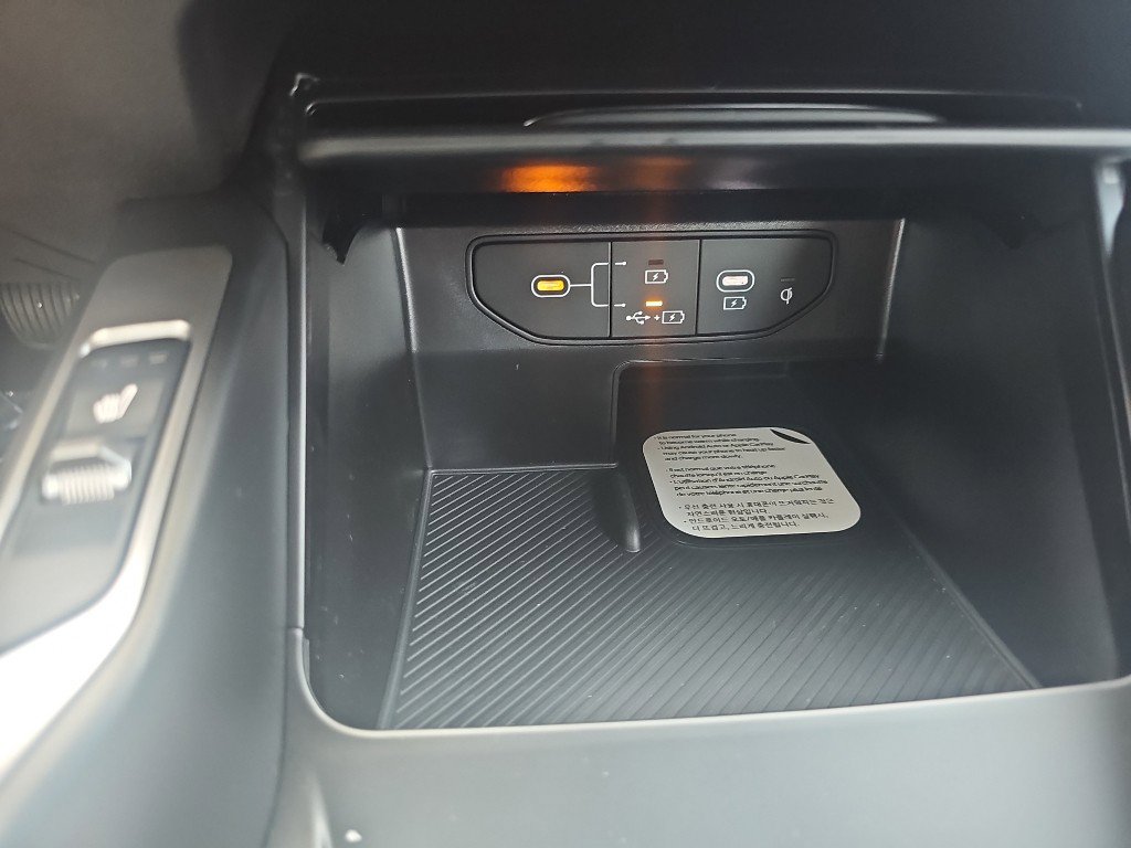 New 2026 Kia Sorento EX image 17