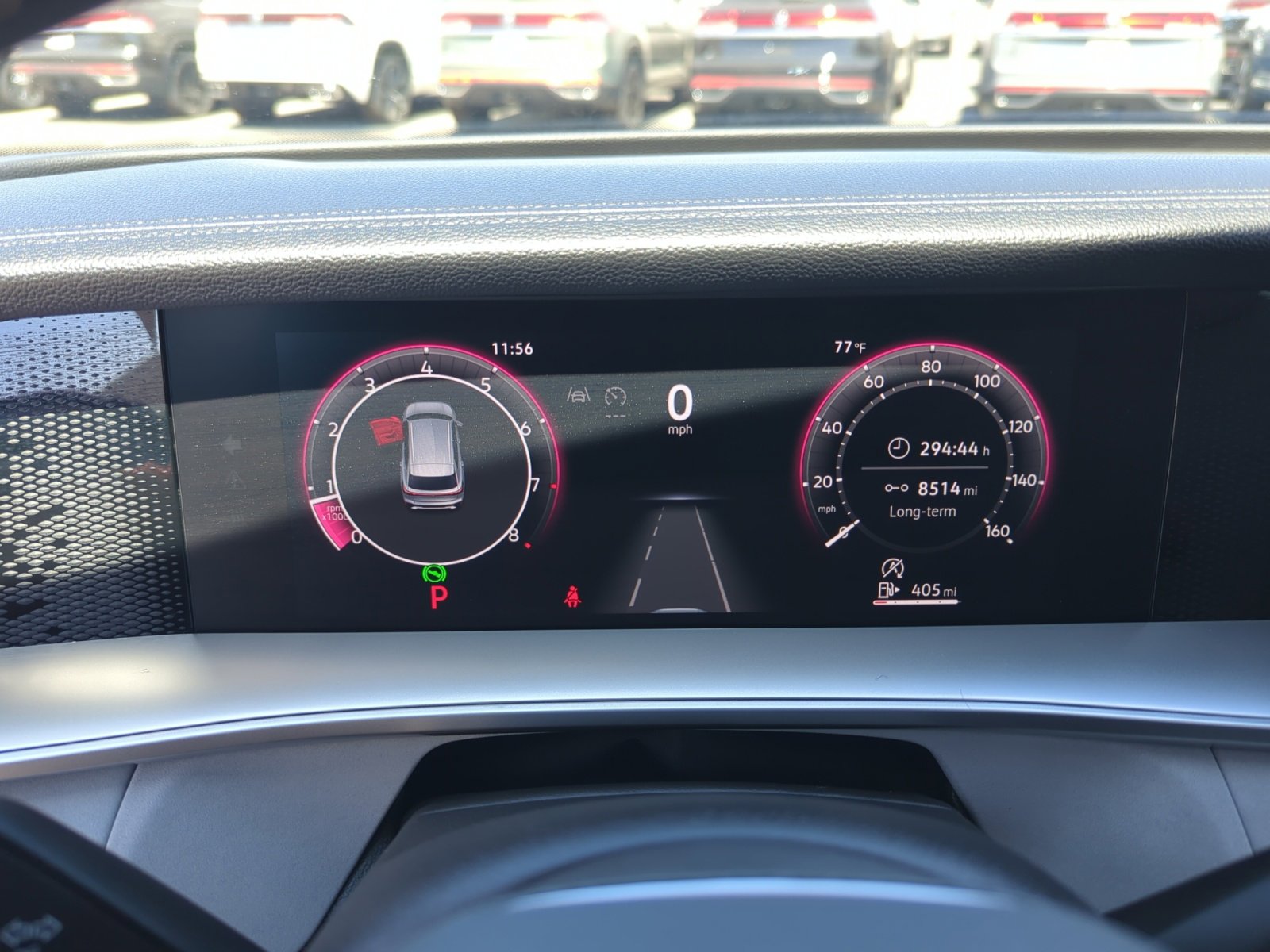 Used 2025 Volkswagen Tiguan SE image 11