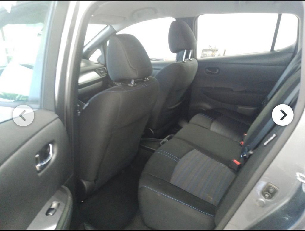 Used 2023 Nissan Leaf S FWD image 9