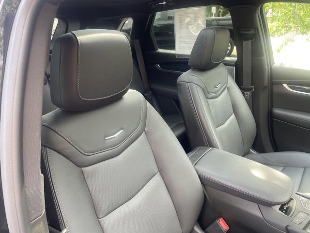 Used 2025 Cadillac XT5 Premium Luxury w/ Technology Package image 39