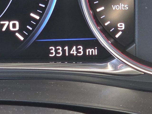 Used 2023 Chevrolet Traverse Premier w/ Redline Edition image 27