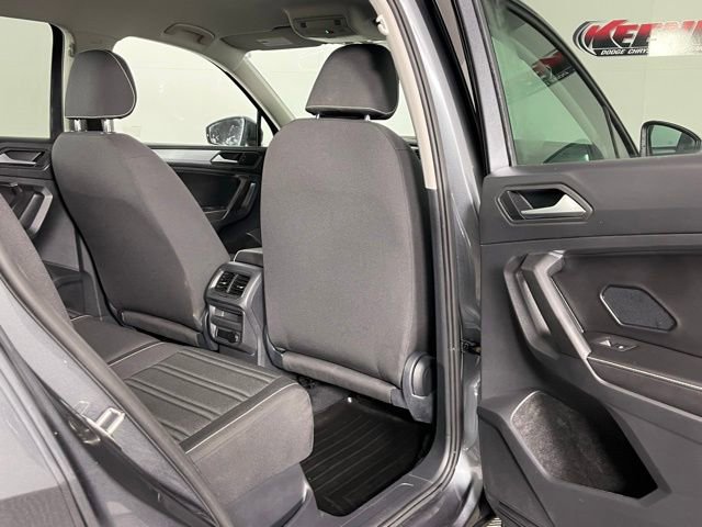 Used 2022 Volkswagen Tiguan S image 28