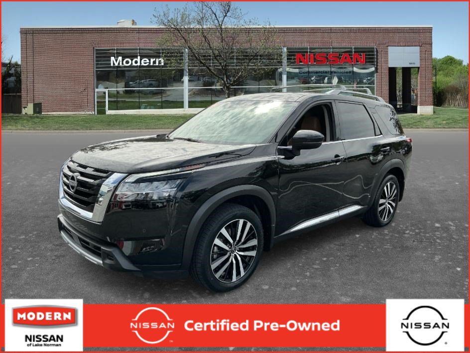 Certified 2024 Nissan Pathfinder Platinum w/ Cargo Package