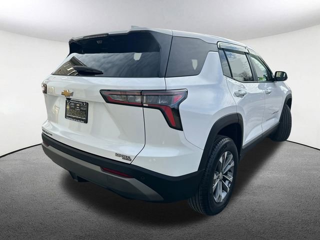 Used 2025 Chevrolet Equinox LT w/ Safety and Technology Package image 14