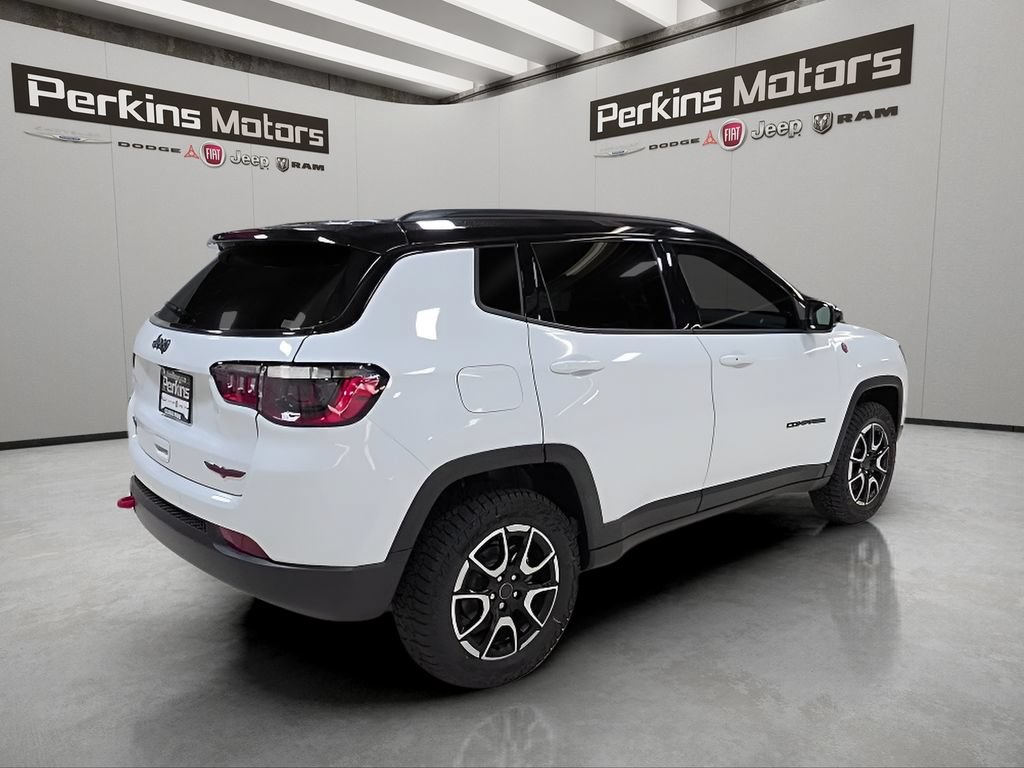 New 2026 Jeep Compass Trailhawk AWD/4WD image 5