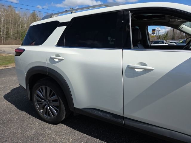 Used 2023 Nissan Pathfinder SL image 36