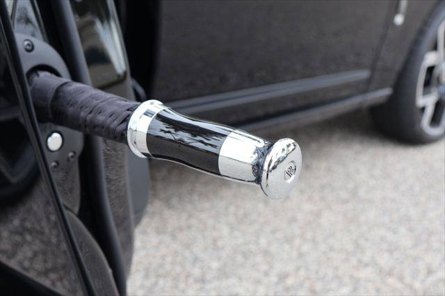 Certified 2026 Rolls-Royce Cullinan Black Badge AWD/4WD image 27