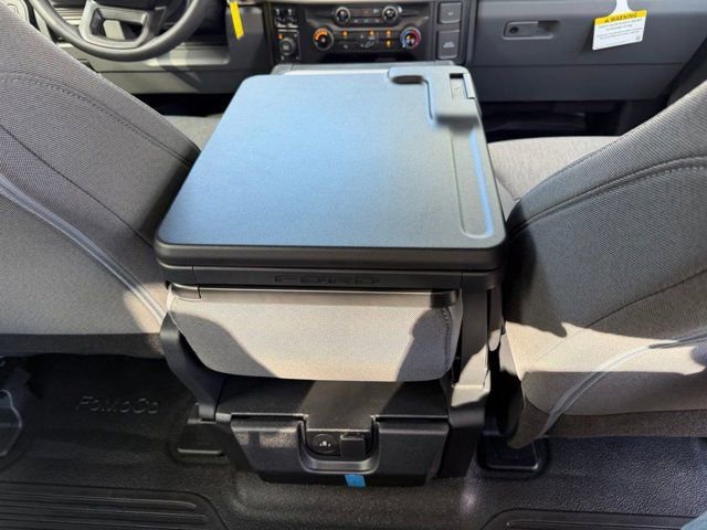 Used 2025 Ford F350 XL w/ FX4 Off-Road Package image 35
