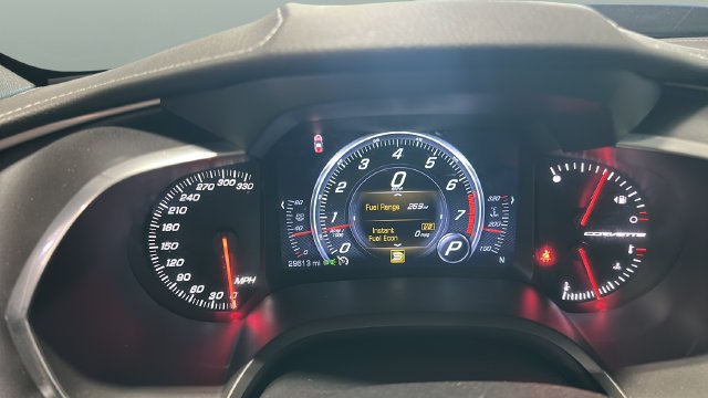 Used 2019 Chevrolet Corvette Stingray Coupe w/ 1LT RWD image 14
