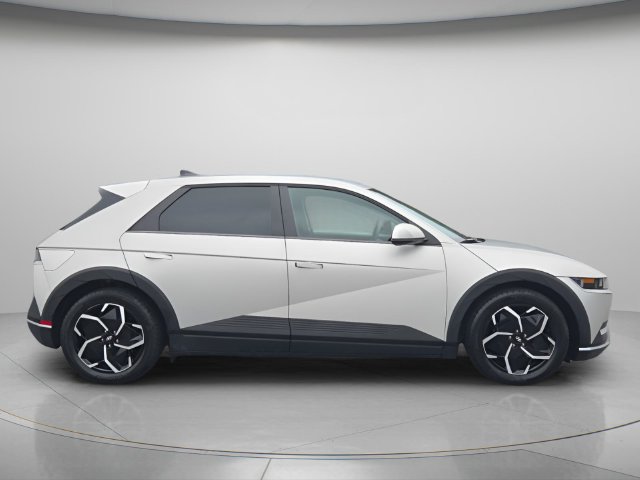 Used 2024 Hyundai Ioniq 5 SEL RWD image 9