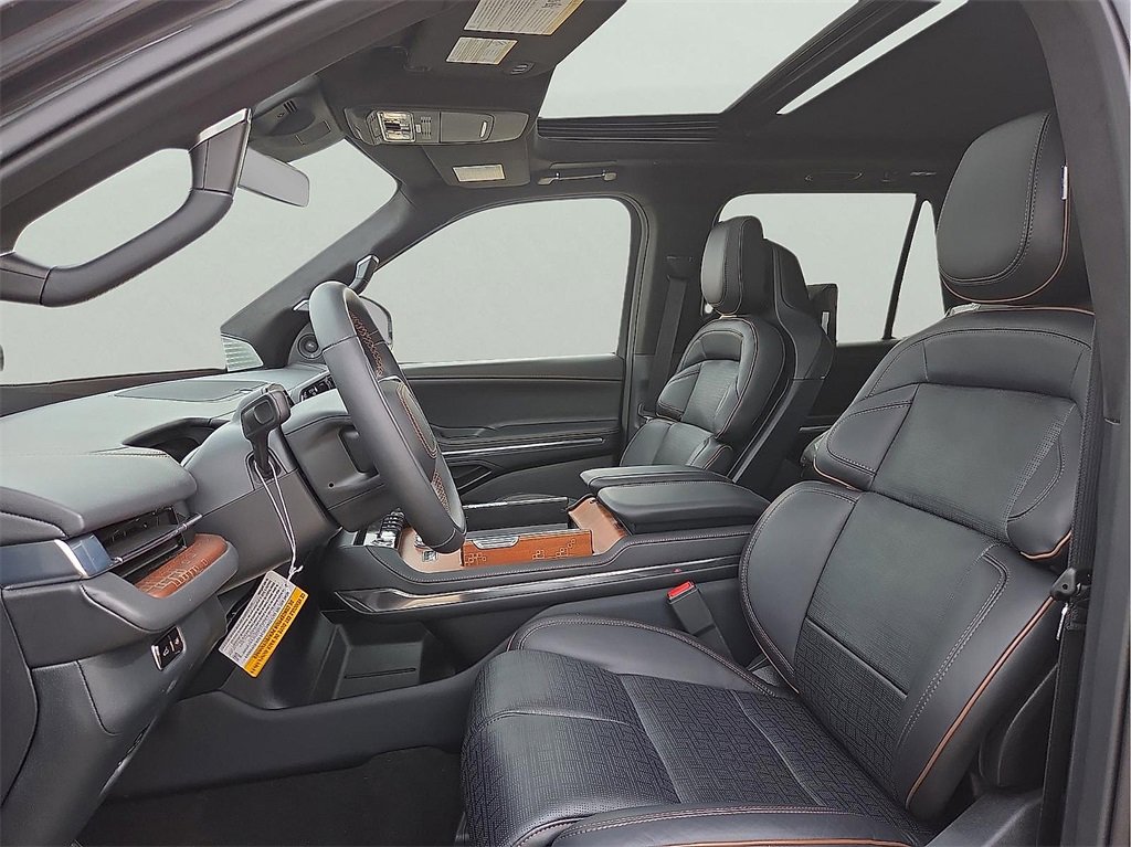 New 2026 Lincoln Navigator L Black Label image 12