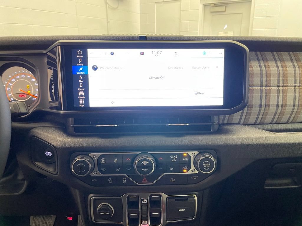 New 2026 Jeep Gladiator Mojave AWD/4WD image 11