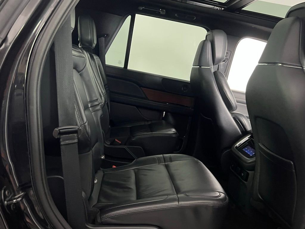 Used 2024 Lincoln Navigator Reserve image 33