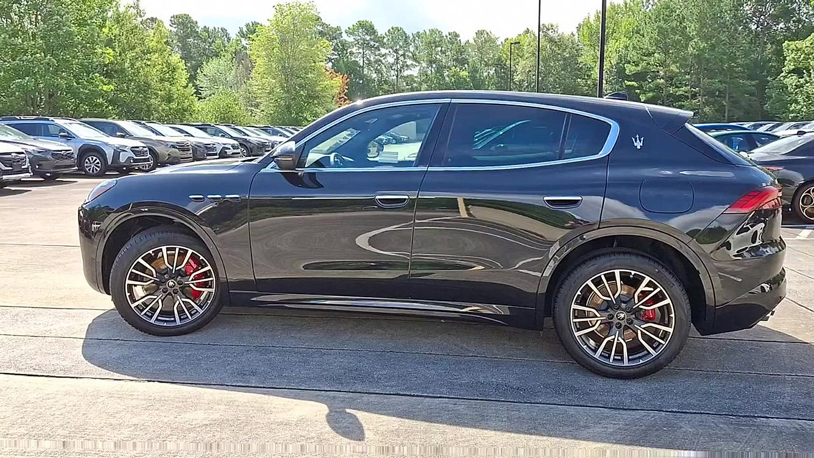 New 2025 Maserati Grecale GT image 5