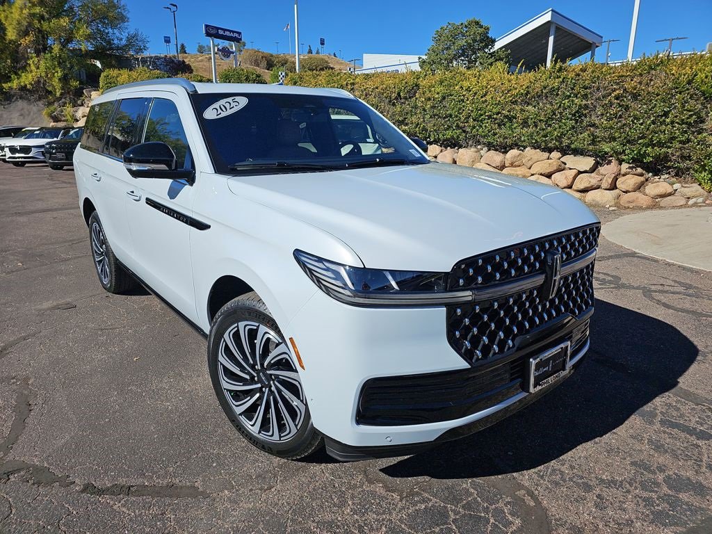 New 2025 Lincoln Navigator Black Label image 1