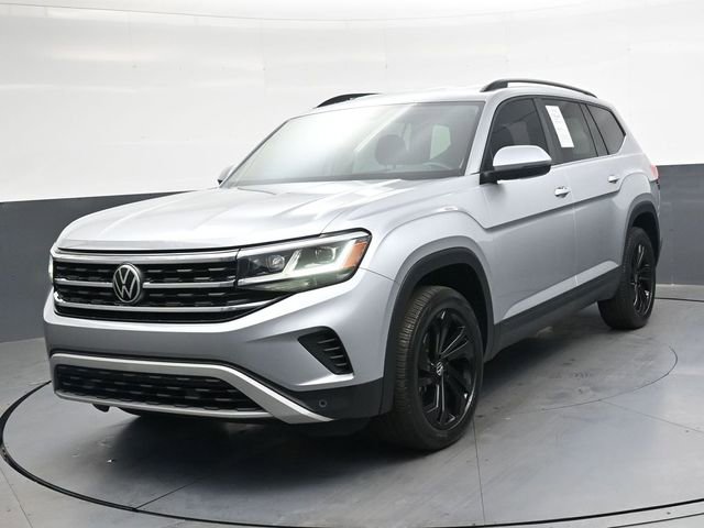 Used 2022 Volkswagen Atlas SE w/ Black Wheel Package AWD/4WD image 10