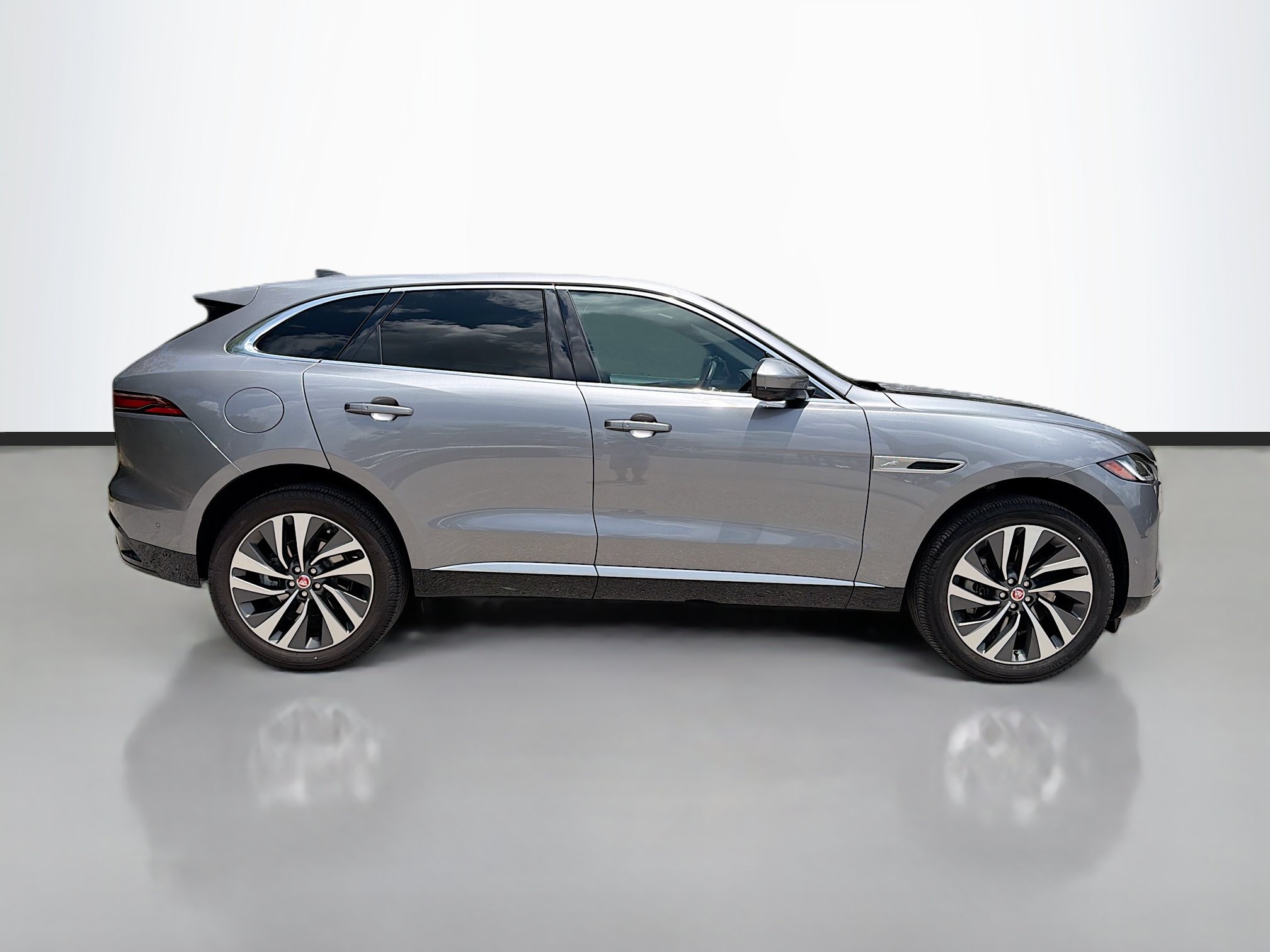 Used 2021 Jaguar F-PACE S AWD/4WD image 6