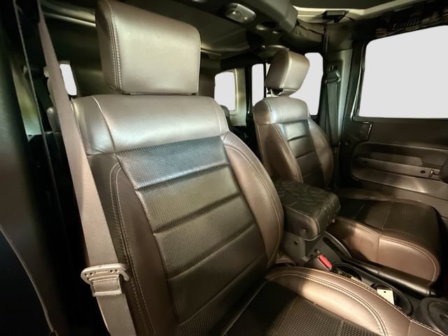 Used 2010 Jeep Wrangler Unlimited Sport AWD/4WD image 23