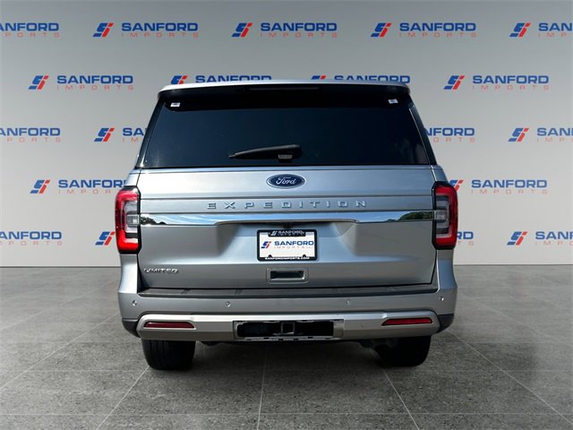 Used 2023 Ford Expedition Limited image 4