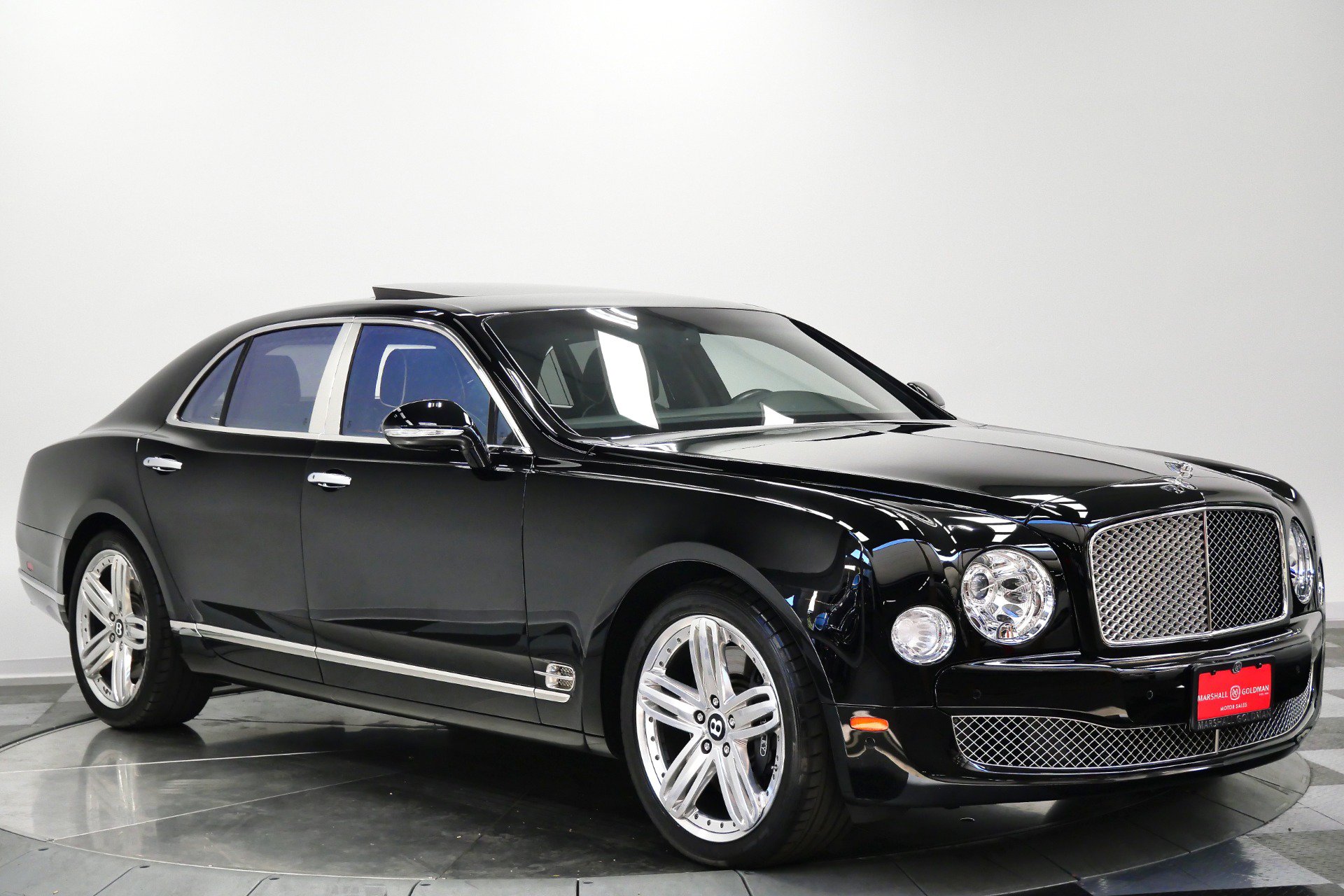 Used 2013 Bentley Mulsanne RWD image 3