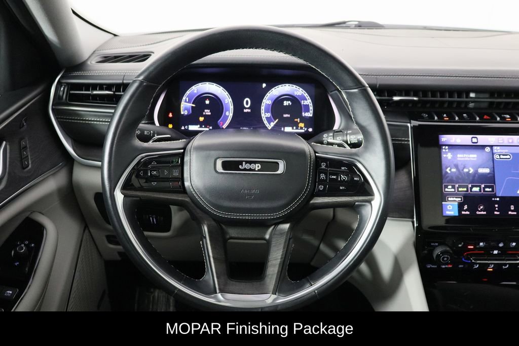Used 2022 Jeep Grand Cherokee Overland w/ Luxury Tech Group IV image 7
