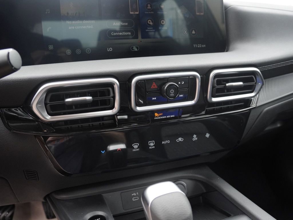 New 2026 Nissan Sentra SV FWD image 13