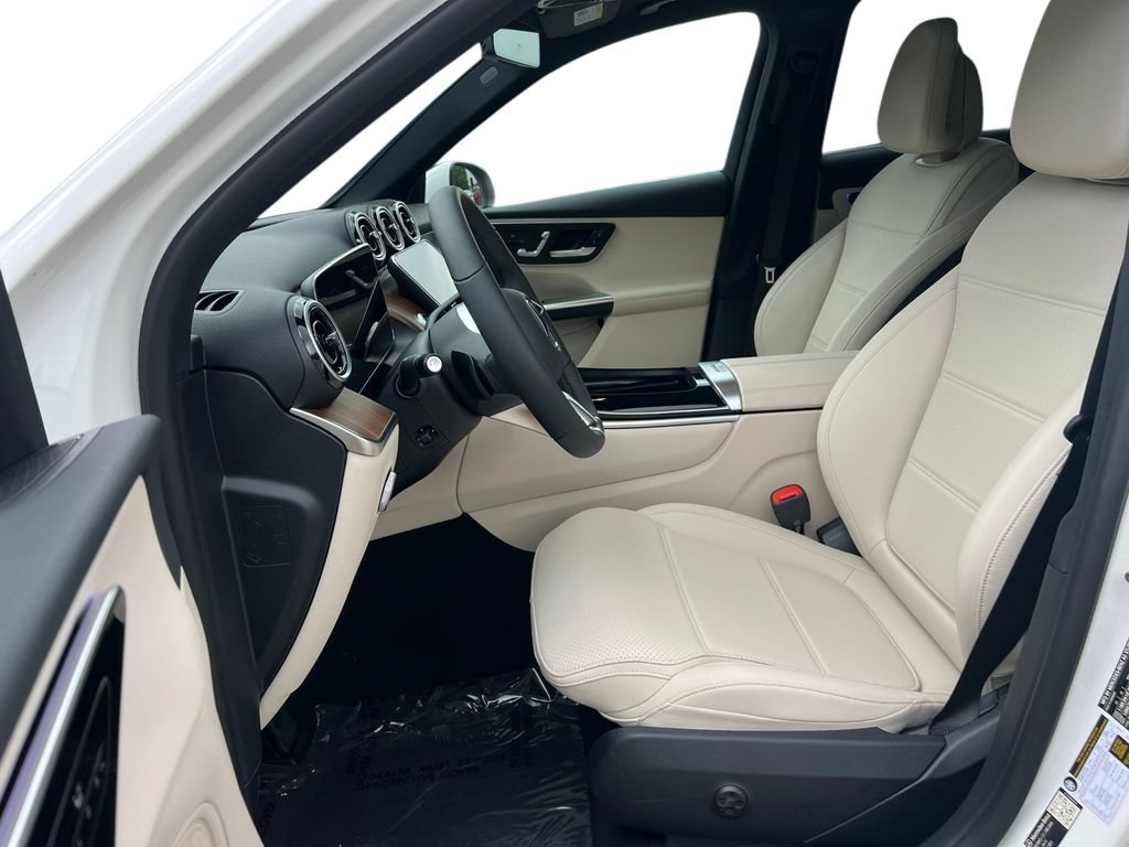 New 2027 Mercedes-Benz GLC 300 4MATIC image 6