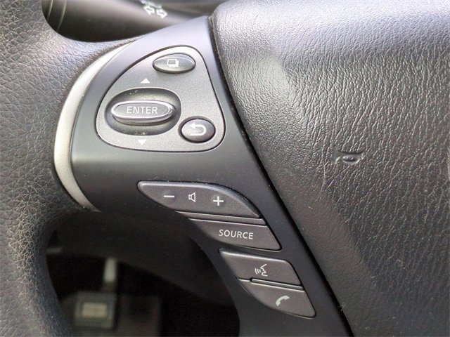 Used 2018 Nissan Pathfinder S image 23