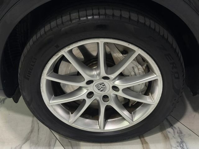 Used 2019 Porsche Cayenne AWD/4WD image 33