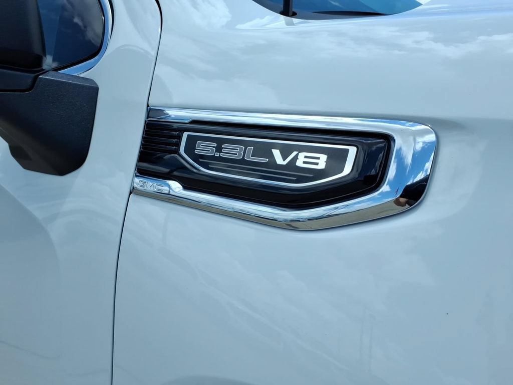 New 2026 GMC Sierra 1500 SLT w/ SLT Premium Package AWD/4WD image 10