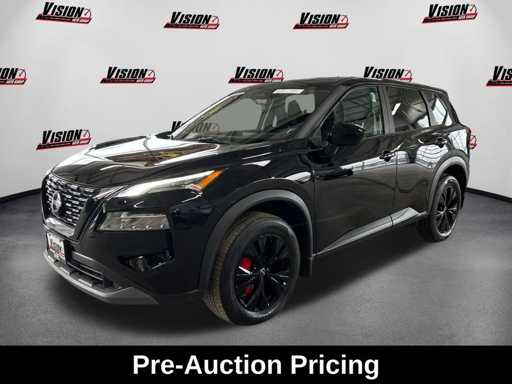 Used 2023 Nissan Rogue SV AWD/4WD image 1